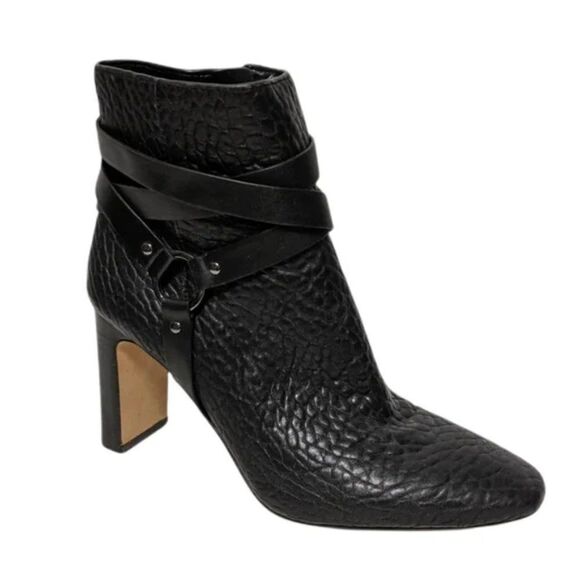VINCE CAMUTO Sestina Pebbled Leather Booties 9 - Picture 10 of 10